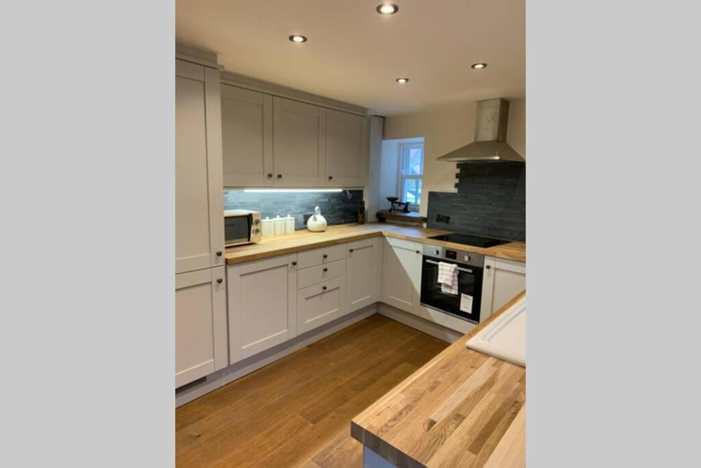 Austwick 5 Star Cottage On The Green With Log Burner - Dog Friendly מראה חיצוני תמונה
